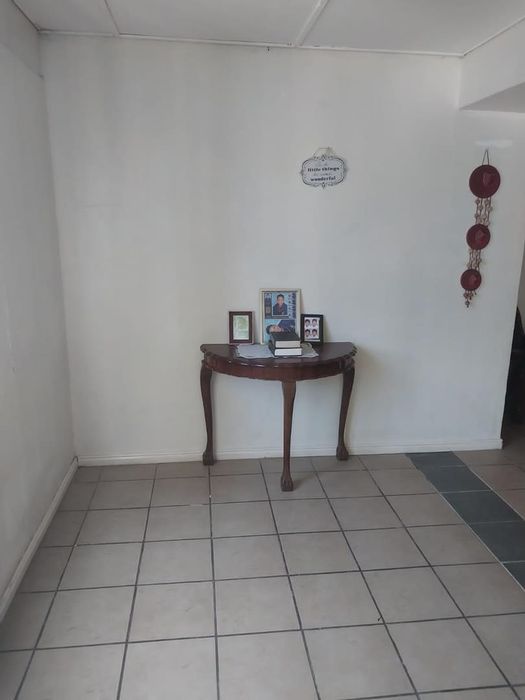Property #2196690, House for sale in Porterville