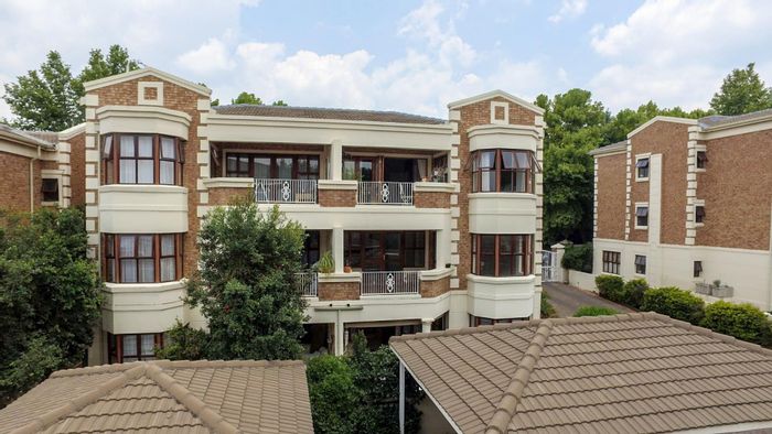 Property #2193389, Apartment for sale in Bryanston