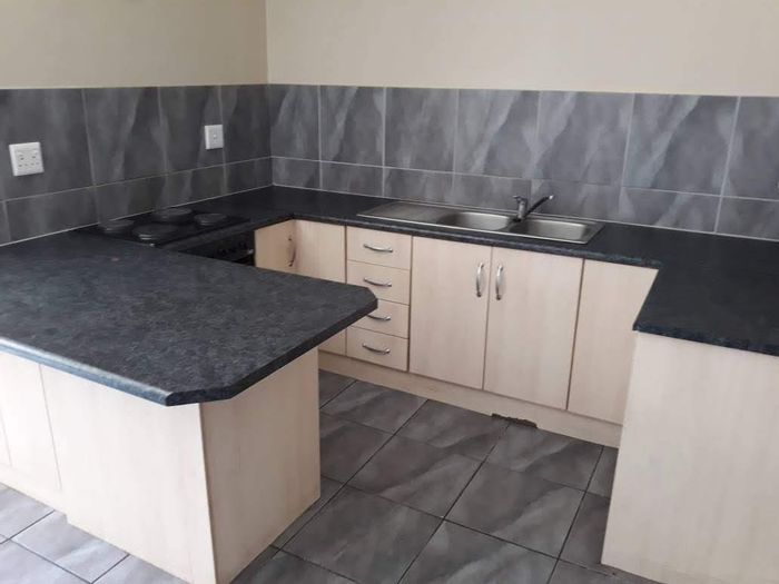 Property #2070371, Apartment for sale in Walvis Bay Central