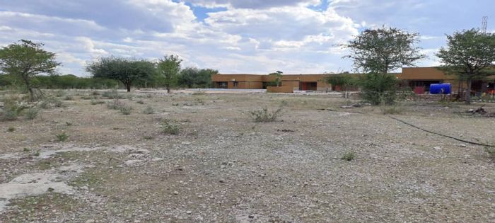 Property #2395645, Farm For Sale in Tsumeb Central