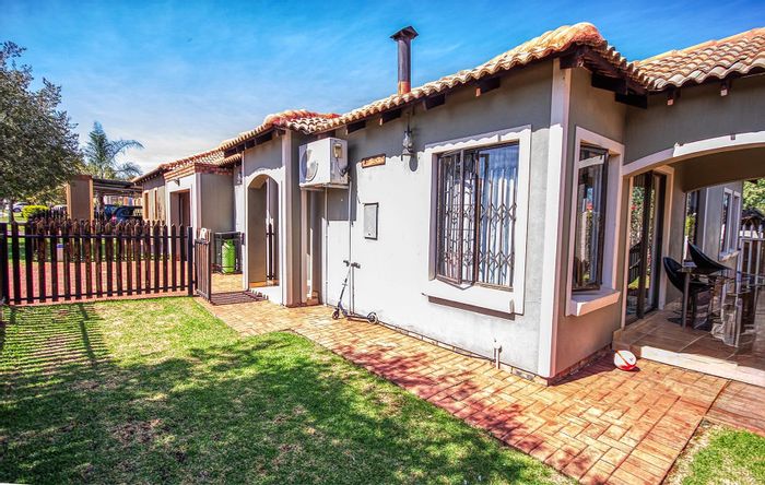 Property #2214790, House rental monthly in Meyersig Lifestyle Estate
