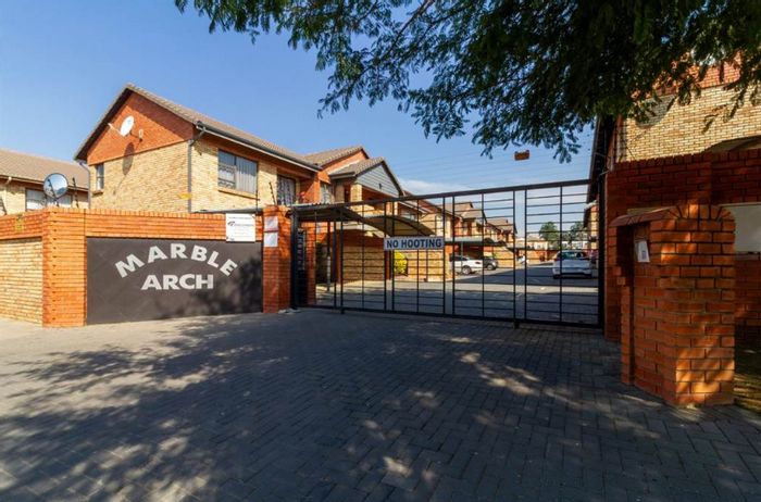 For Sale: Meyersdal Townhouse with 2 beds, open-plan living, secure parking.