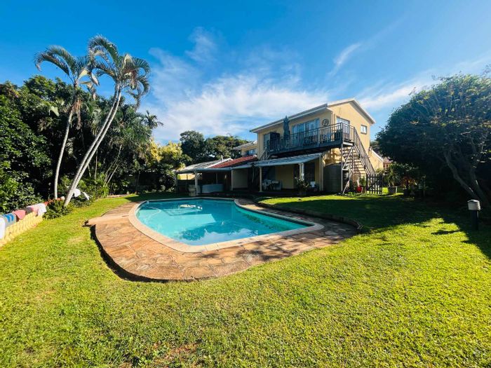 La Lucia House To Rent: 3 beds, pool, garden, shared property, close to amenities.