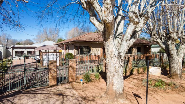 Versatile 4-bedroom house with flatlet, garden, and business rights in Benoni West. For Sale.