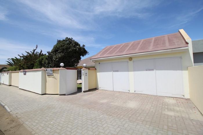 Versatile House for Sale in Swakopmund Central with Ample Space and Amenities!