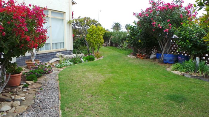 Property #1975984, Townhouse sold in Walvis Bay Central