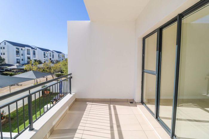 3-Bedroom Apartment To Rent in De Velde with Pool, Gym, and Cinema.
