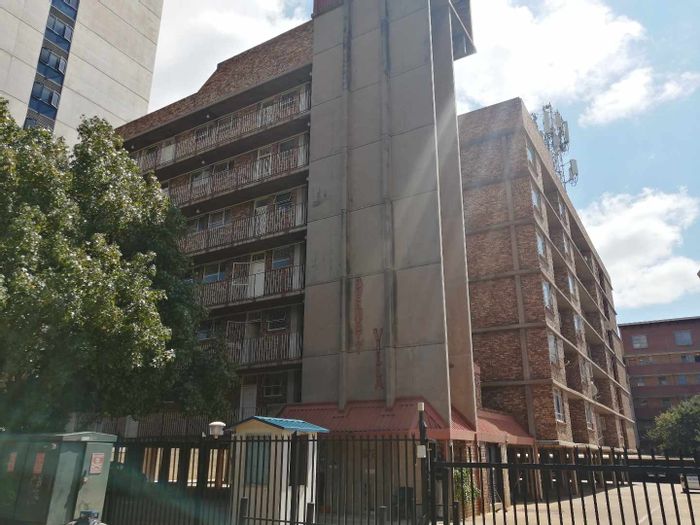 Property #2199048, Apartment rental monthly in Hatfield