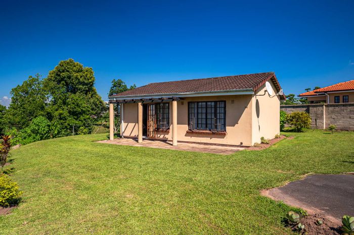2-Bedroom House in Farningham Ridge For Sale, features communal pool and security.
