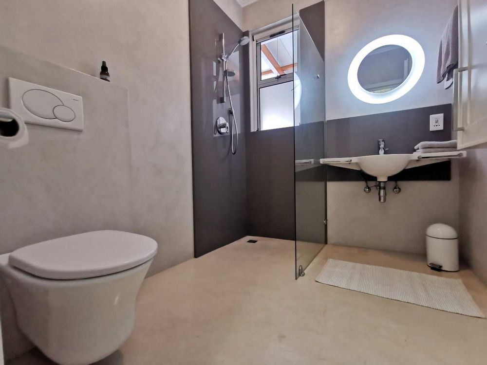 EN-SUITE - GROUND FLOOR BEDROOM 