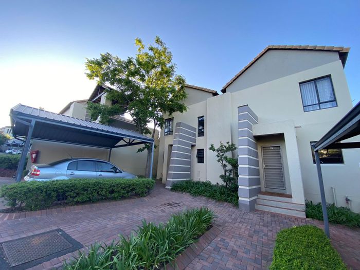 Property #2194576, Townhouse rental monthly in Lonehill