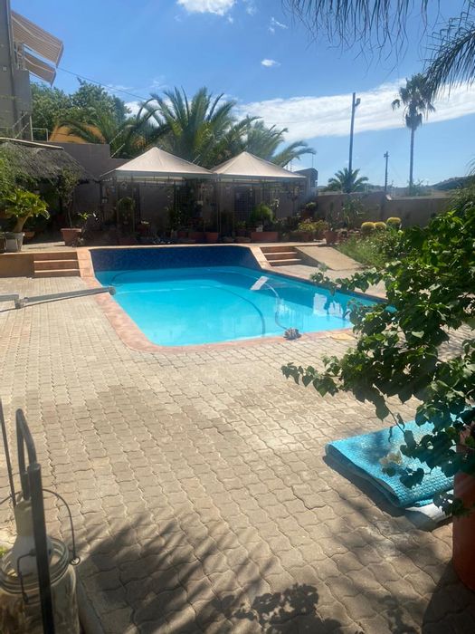 Eros Park Houses for sale