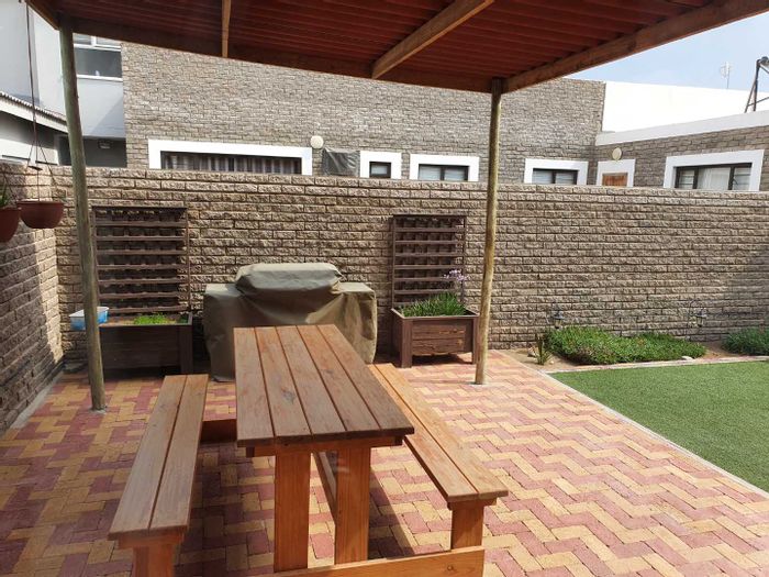 Property #2073113, House for sale in Fairways Estate