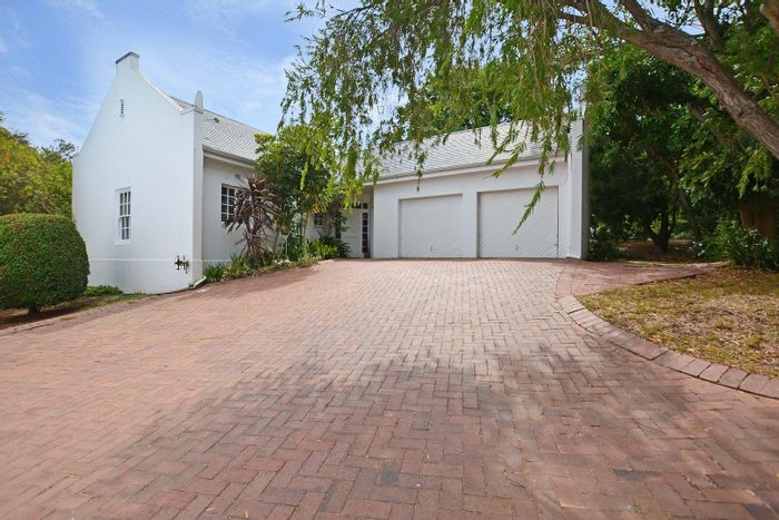 Charming House for Sale in Zevenwacht Farm Village with Garden and Amenities