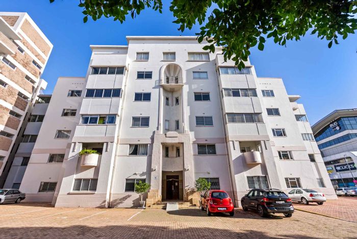 Property #2197272, Apartment for sale in Sea Point