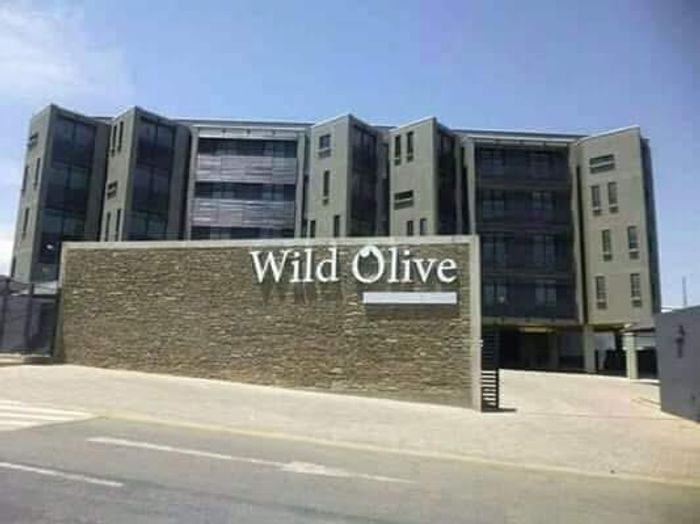 Apartment for Sale in Kleine Kuppe: 1 Bed, Open-plan, Near Groove Mall.