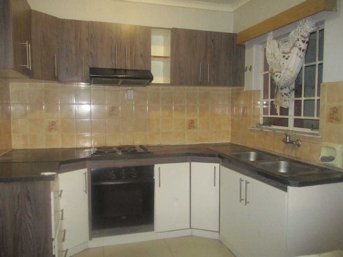 Property #2435220, House Rental Monthly in Hochlandpark