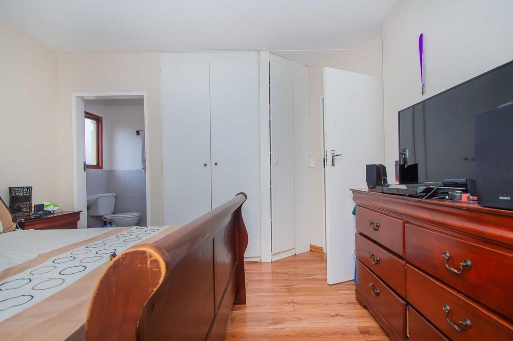 En-suite in background