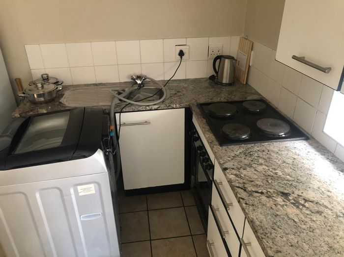 Property #2169484, Townhouse For Sale in Arcadia