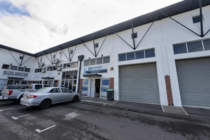 Industrial Space To Rent in Montague Gardens with Office, Parking, and Security.