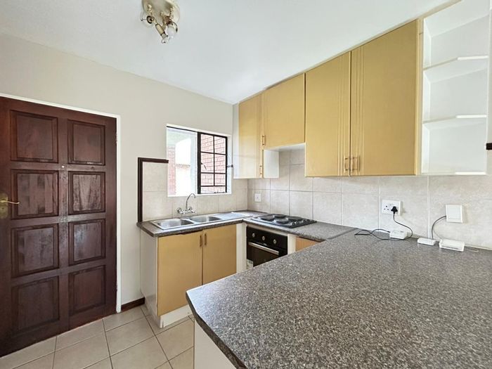 2 Bedroom Townhouse with Private Garden in Mooikloof Ridge - For Sale