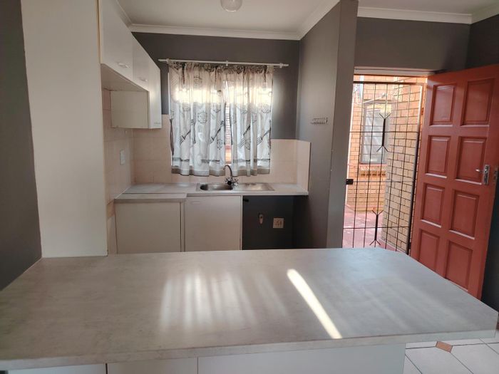 Property #1876762, Apartment rental monthly in Morgenster