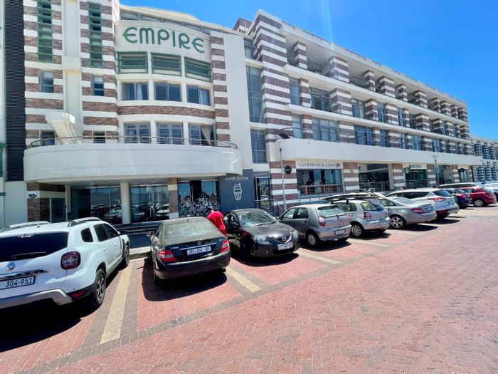 Property #2210034, Apartment for sale in Muizenberg
