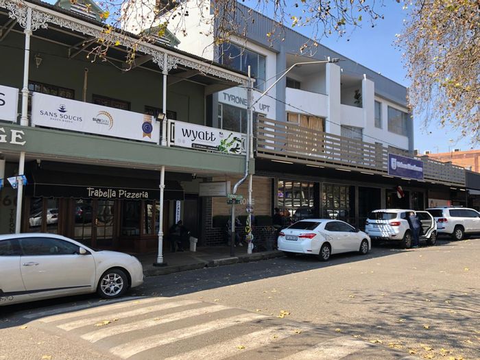 Retail space to rent in Parkview with backup generator and high foot traffic.