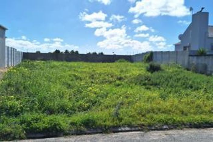 Property #2227892, Vacant Land Residential for sale in White City