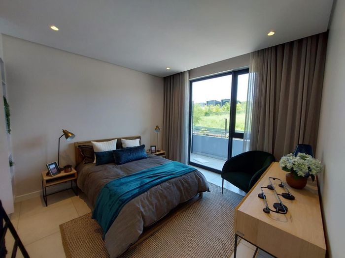 Glenadrienne Apartment To Rent: Two bedrooms, balcony, pool, secure parking, vibrant amenities.