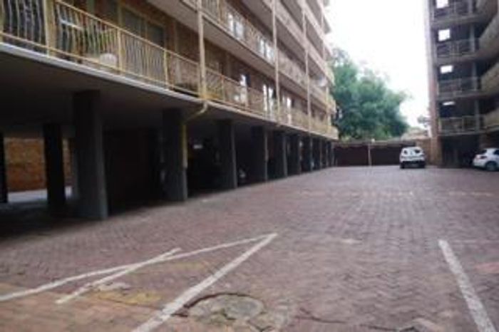 Property #2464069, Apartment Rental Monthly in Silverton