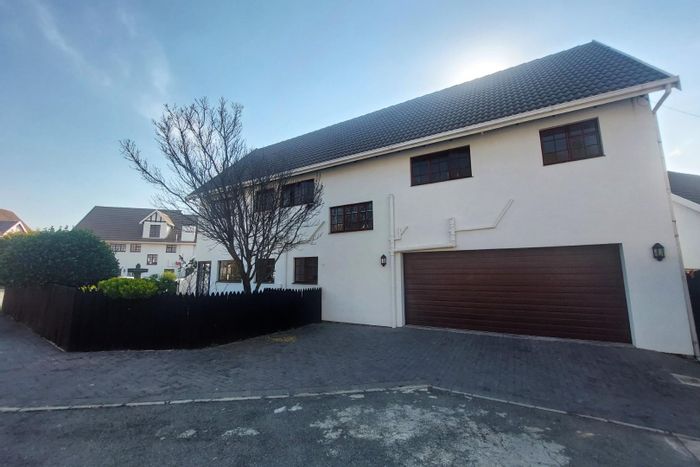 Barbeque Downs Cluster To Rent: 4 beds, pool, garden, pet-friendly with garage.