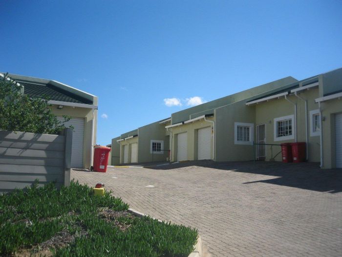 Property #1944139, Townhouse for sale in Windhoek