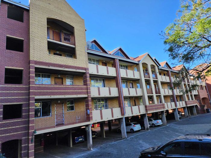 Property #2256116, Apartment rental monthly in Hatfield