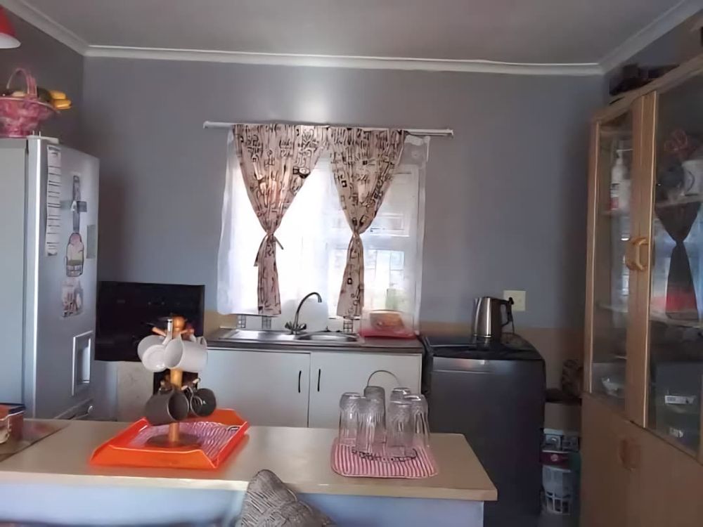 One Bedroom Flat Kithen