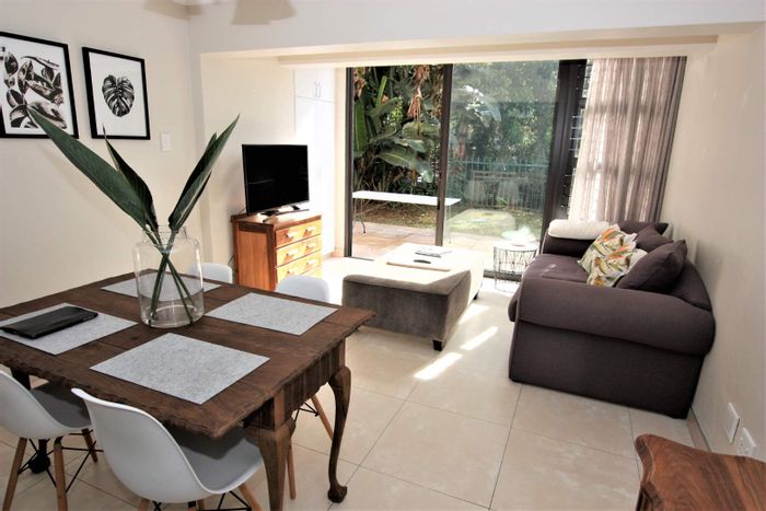Property #2093734, Apartment for sale in Umhlanga Rocks