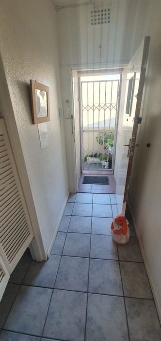 Property #1913818, Apartment for sale in Wynberg