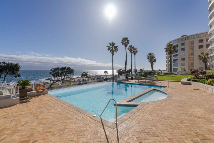 Property #2197365, Apartment for sale in Bantry Bay