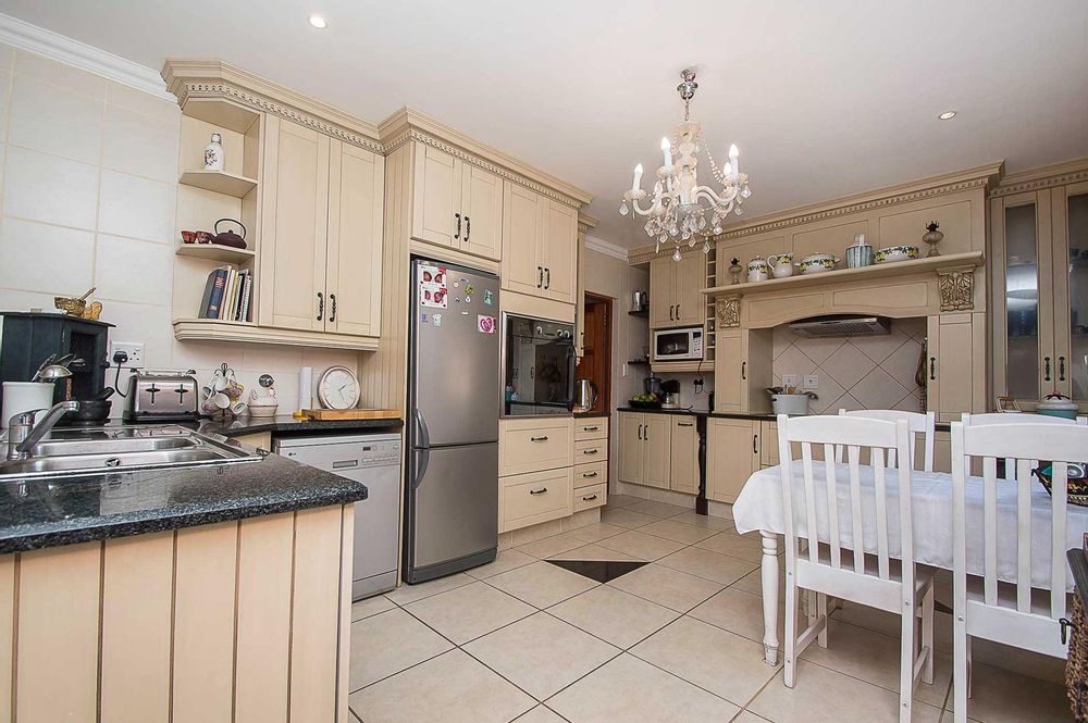 Kitchen with custom build cabinets and counter space