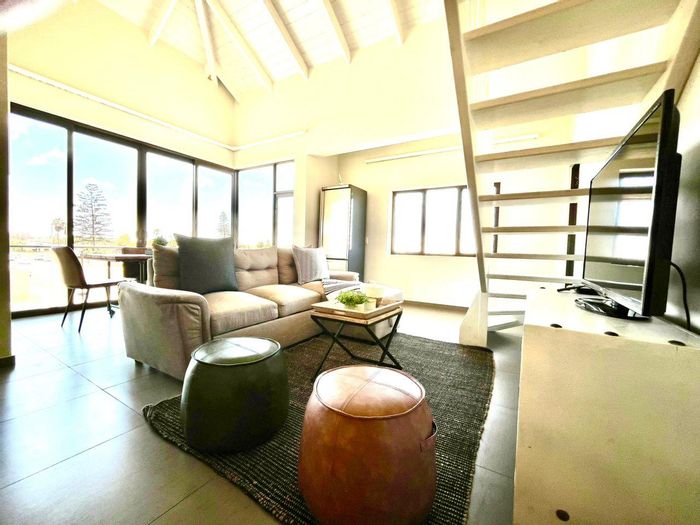 For Sale: Apartment in City Centre with security, parking, and study space.