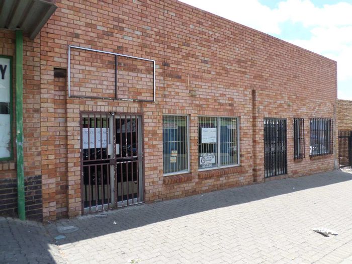 Property #2192466, Office for sale in Krugersdorp