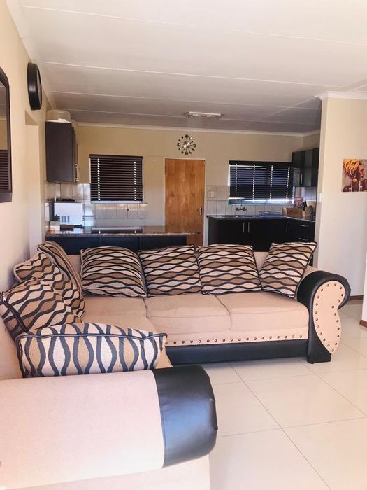 Khomasdal House For Sale: 3 Bedrooms, garage, courtyard with braai facility.