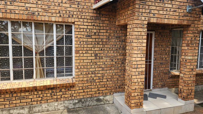 For Sale: 2-Bedroom Apartment in Rustenburg Central, secure complex, close to schools and shops.