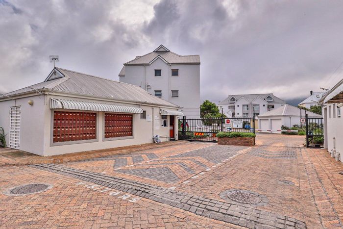 Property #2203964, Apartment rental monthly in Hout Bay Central