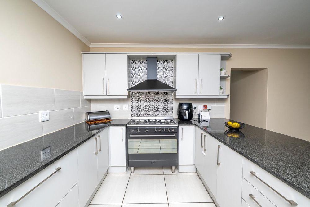 Modern Kitchen With Gas Stove 