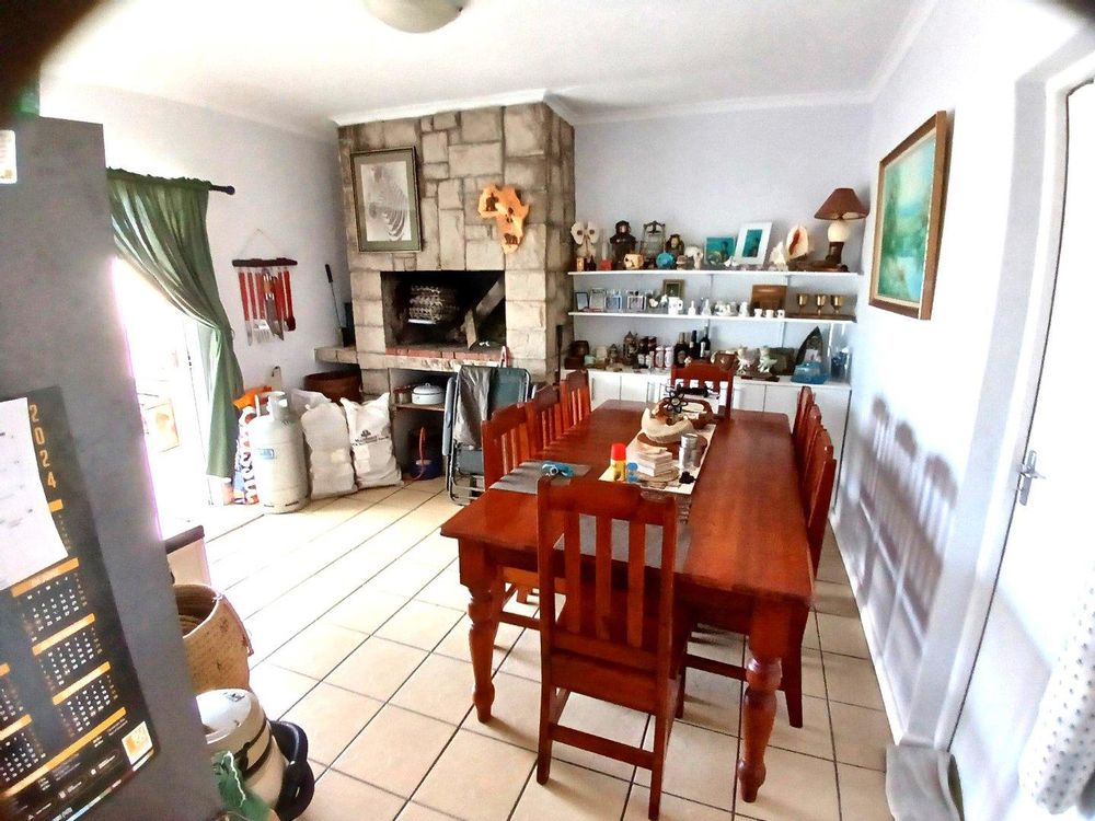 BBQ Room itself - accessing Backyard via a sliding door.