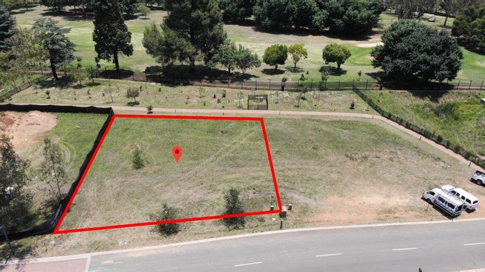 Property #2204453, Vacant Land Residential pending sale in Neighbourhood Estate
