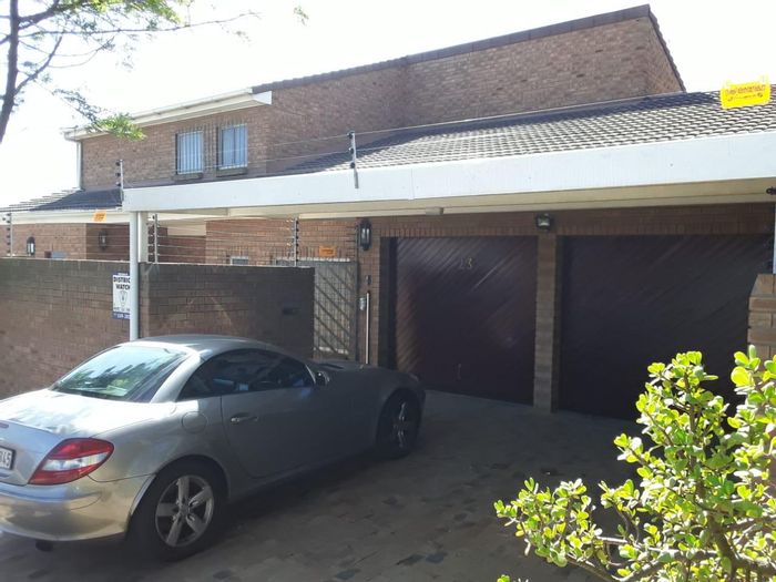 House to Rent in Panorama: 4 bedrooms, braai room, double garage, security features.