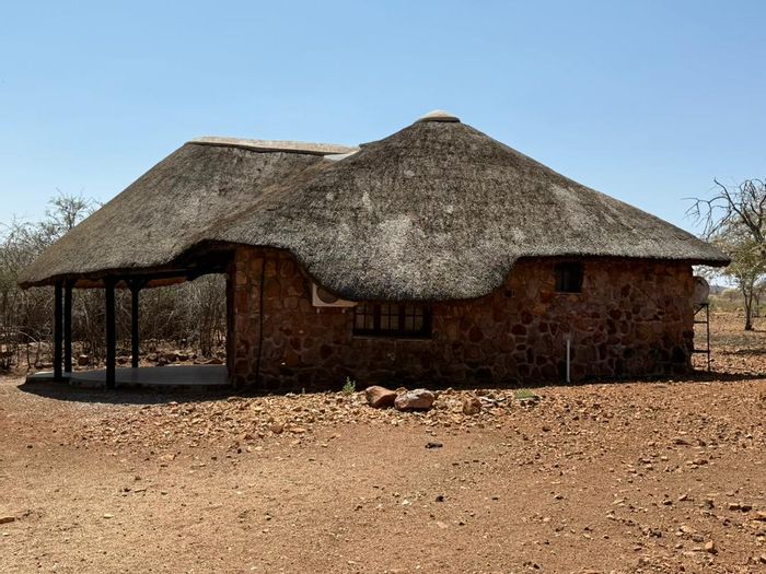 Property #2425954, Farm For Sale in Outjo Central