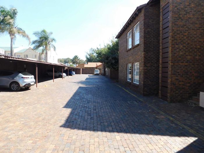 New Redruth Townhouse For Sale: 2 Bedrooms, Balcony, Open-Plan Living, Covered Parking.